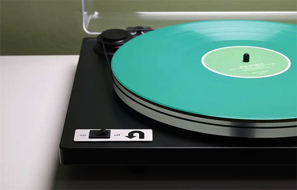 record player under 100
